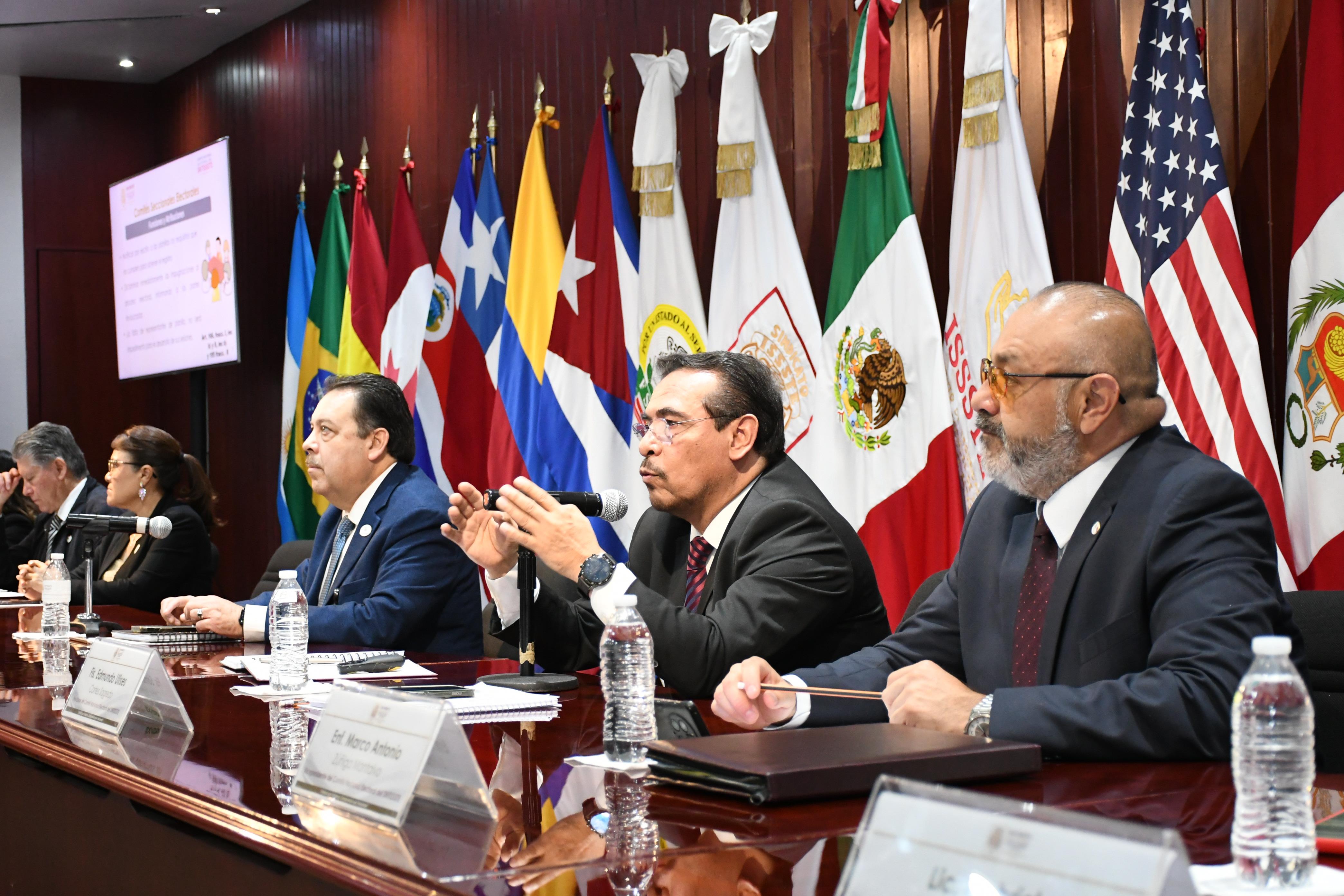 Capacitación a Integrantes del CEN para Procesos Electorales